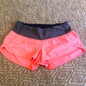 Lululemon speed short size 6